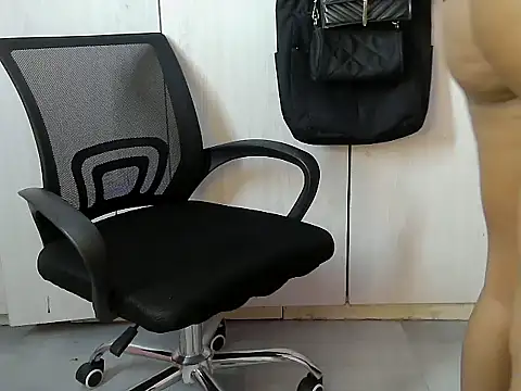 Destiny Desire online show from October 25, 4:35 pm