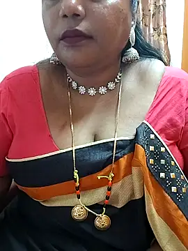 Snapshot of Swapna_143 chatting on December 7, 4:58 pm Swapna 143 online show from December 7, 4:58 pm
