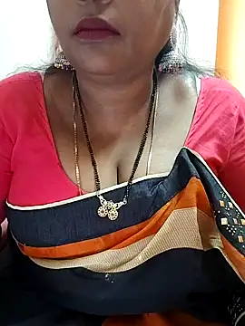 Snapshot of Swapna_143 chatting on December 8, 2:49 am Swapna 143 online show from December 8, 2:49 am