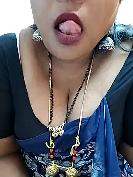 Snapshot of Swapna_143 chatting on December 12, 5:52 am Swapna 143 online show from December 12, 5:52 am