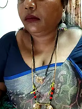 Snapshot of Swapna_143 chatting on December 24, 4:30 pm Swapna 143 online show from December 24, 4:30 pm