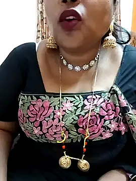 Snapshot of Swapna_143 chatting on December 31, 4:57 pm Swapna 143 online show from December 31, 4:57 pm