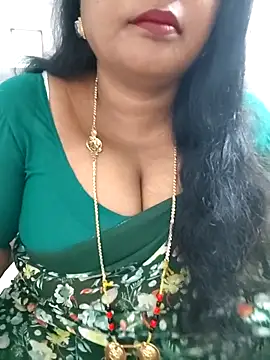 Snapshot of Swapna_143 chatting on September 14, 3:05 am Swapna 143 online show from September 14, 3:05 am