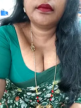 Snapshot of Swapna_143 chatting on October 8, 5:16 am Swapna 143 online show from October 8, 5:16 am