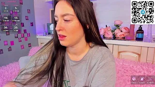 Snapshot of Kruela_Eva chatting on March 6, 11:42 pm Kruela Eva online show from March 6, 11:42 pm