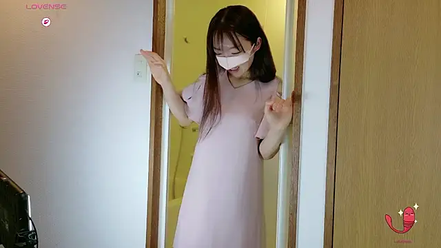 momochan88 online show from April 10, 11:59 am