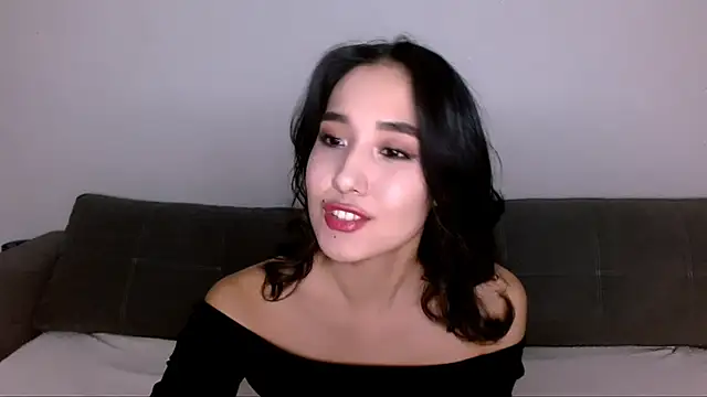 Snapshot of Li_noen chatting on December 11, 1:37 am Li noen online show from December 11, 1:37 am