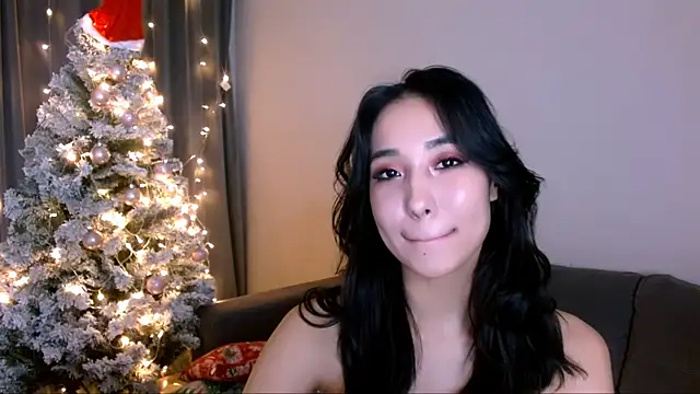 Snapshot of Li_noen chatting on December 31, 4:35 pm Li noen online show from December 31, 4:35 pm