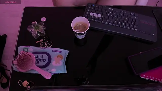 lenah smith online show from March 7, 11:07 am