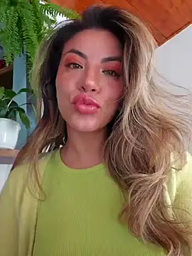 Karen San Miguel online show from November 4, 7:13 pm