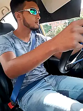 Snapshot of mosmar_20 chatting on December 2, 1:24 pm mosmar 20 online show from December 2, 1:24 pm