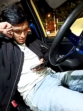 Snapshot of mosmar_20 chatting on December 21, 5:25 am mosmar 20 online show from December 21, 5:25 am