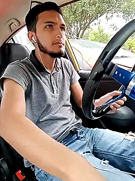 Snapshot of mosmar_20 chatting on February 1, 7:13 pm mosmar 20 online show from February 1, 7:13 pm