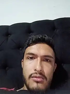 Snapshot of mosmar_20 chatting on October 24, 1:24 am mosmar 20 online show from October 24, 1:24 am