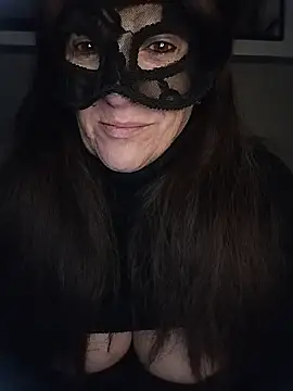 23Milly online show from December 18, 5:15 am