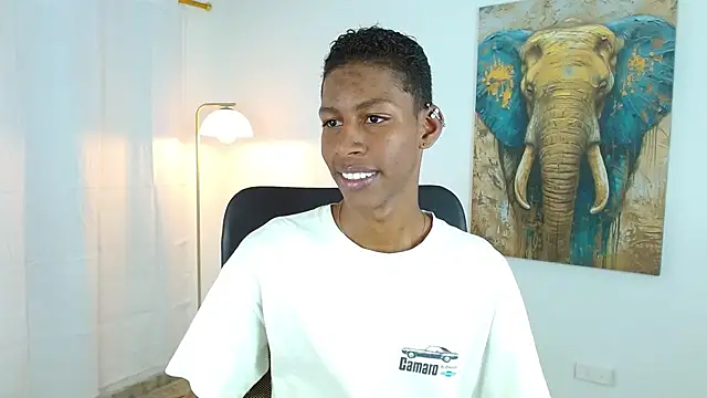 maiki18  online show from September 29, 8:46 pm