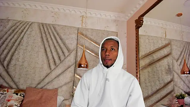 Snapshot of JamesParck chatting on March 5, 12:22 pm JamesParck online show from March 5, 12:22 pm