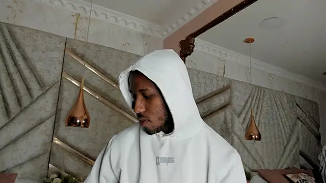 Snapshot of JamesParck chatting on March 6, 12:52 pm JamesParck online show from March 6, 12:52 pm