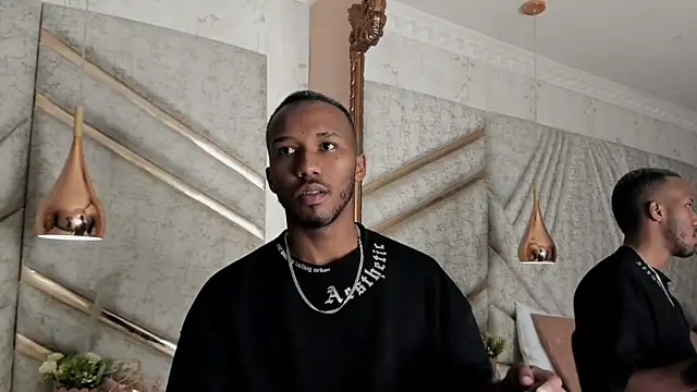 Snapshot of JamesParck chatting on March 21, 12:17 pm JamesParck online show from March 21, 12:17 pm