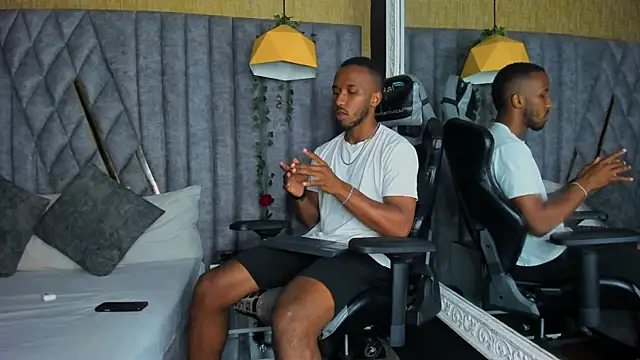 JamesParck online show from March 5, 11:12 pm