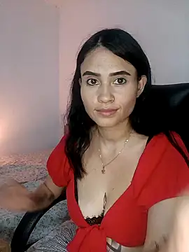 Snapshot of keelly_richaardson1 chatting on December 11, 12:44 am keelly richaardson1 online show from December 11, 12:44 am