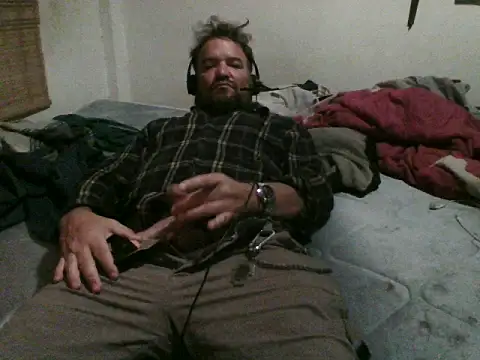 Snapshot of LECHEBALLS chatting on February 19, 5:25 am LECHEBALLS online show from February 19, 5:25 am