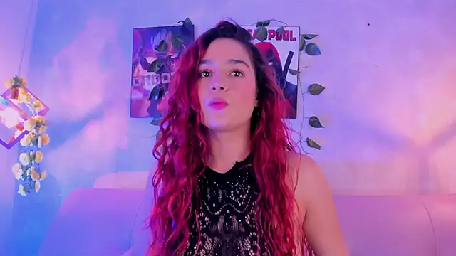 Snapshot of Ari_Baker chatting on March 7, 8:55 pm Ari Baker online show from March 7, 8:55 pm