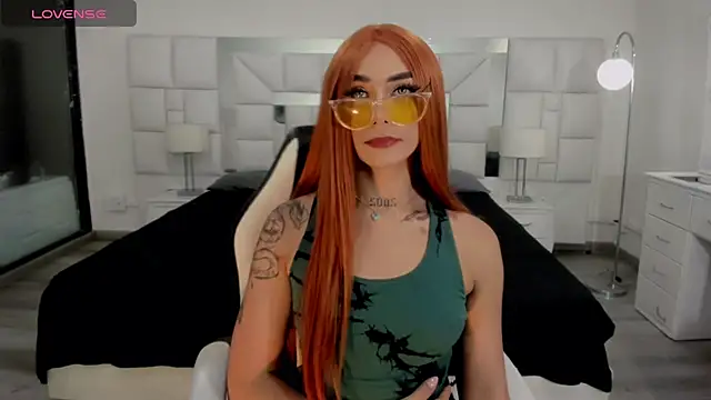 AdharaaMoon online show from November 10, 6:51 pm