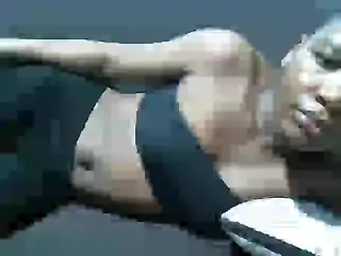 cocolicky online show from April 4, 7:50 am