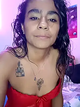 Leslly  online show from February 15, 6:44 pm