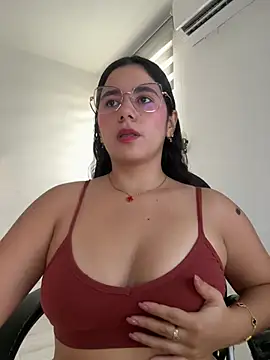 Snapshot of Natasha-28 chatting on July 12, 10:12 pm Natasha-28 online show from July 12, 10:12 pm
