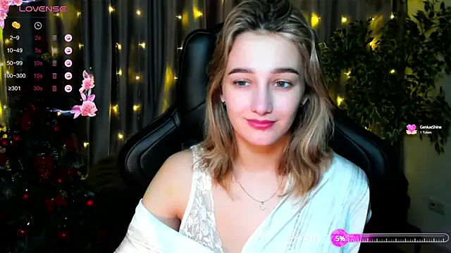 Snapshot of Sinty_Noria chatting on January 8, 1:11 am Sinty Noria online show from January 8, 1:11 am