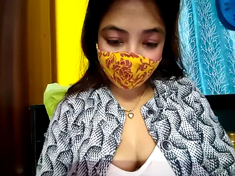 Snapshot of cutesoma2 chatting on January 6, 6:33 pm cutesoma2 online show from January 6, 6:33 pm