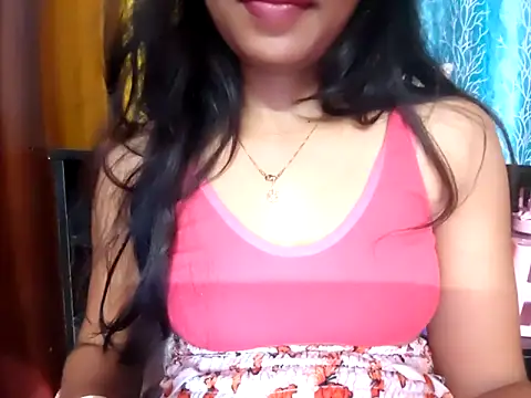 Snapshot of cutesoma2 chatting on May 2, 9:09 pm cutesoma2 online show from May 2, 9:09 pm