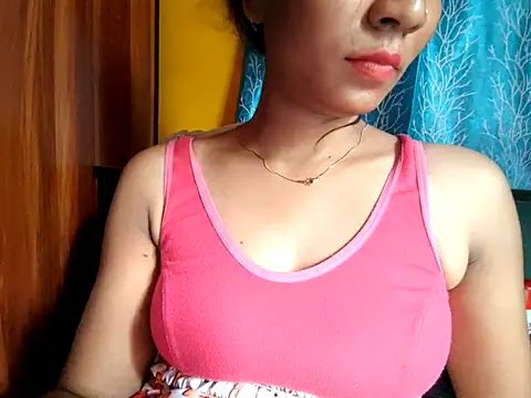 Snapshot of cutesoma2 chatting on May 21, 9:49 am cutesoma2 online show from May 21, 9:49 am