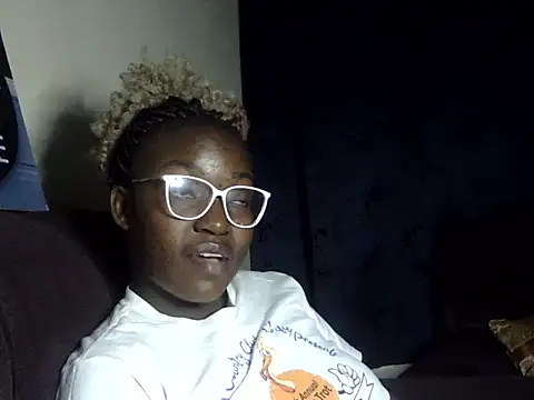 Sexy racy rebel  online show from December 17, 9:43 pm