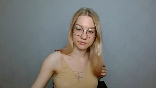 Snapshot of cindi_hot chatting on January 23, 12:41 pm cindi hot online show from January 23, 12:41 pm