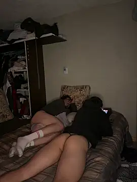 Snapshot of PossoAlejo chatting on November 11, 12:32 am PossoAlejo online show from November 11, 12:32 am