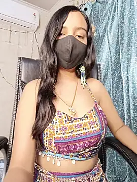 Parinaaz18 online show from May 11, 1:06 pm