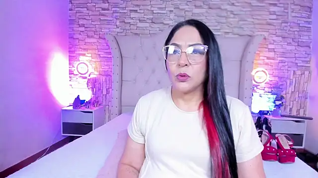 Gina Myers online show from February 11, 12:10 pm