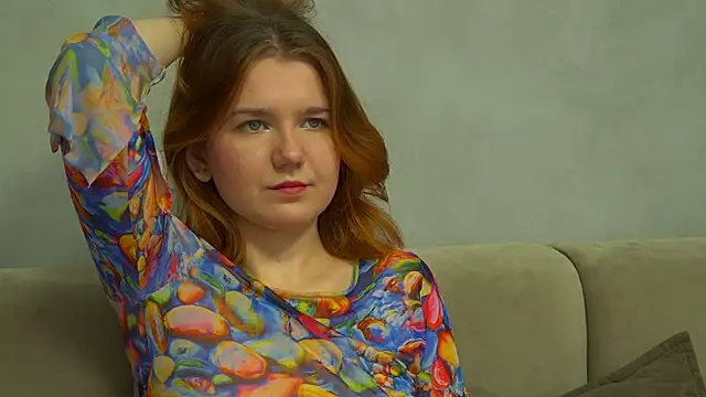 Snapshot of LessySmith chatting on November 8, 4:29 pm LessySmith online show from November 8, 4:29 pm