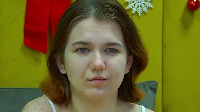 Snapshot of LessySmith chatting on January 10, 4:25 am LessySmith online show from January 10, 4:25 am