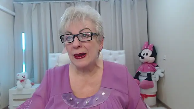 KayleSmoll online show from March 21, 7:39 pm