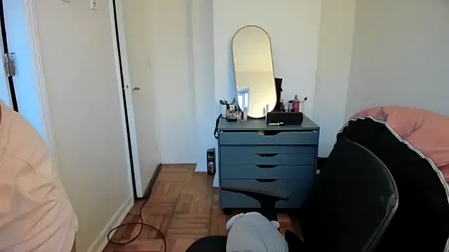 cinnamon rosa online show from March 12, 10:17 pm