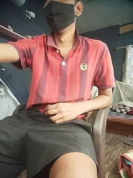 Snapshot of richardjames95 chatting on February 18, 5:31 pm richardjames95 online show from February 18, 5:31 pm