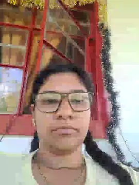 Snapshot of Sofythom1 chatting on December 15, 6:59 pm Sofythom1 online show from December 15, 6:59 pm