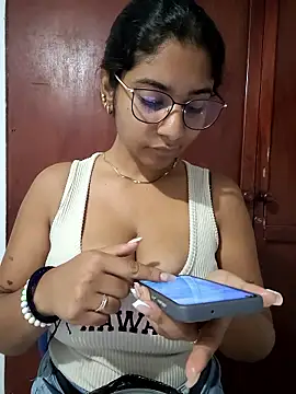 Sofythom1 online show from January 17, 3:11 am