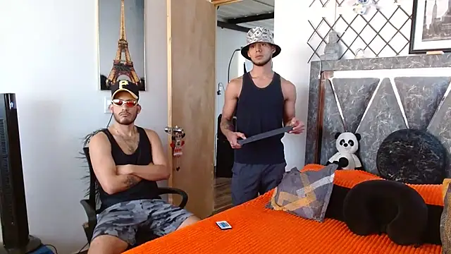Snapshot of Nathan_Mendoza chatting on July 14, 12:11 pm Nathan Mendoza online show from July 14, 12:11 pm