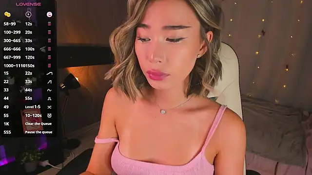 sensualily online show from May 15, 3:08 pm