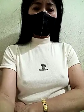 Snapshot of YunLem chatting on February 20, 1:08 pm YunLem online show from February 20, 1:08 pm